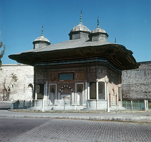 Sultan Ahmet III fountain, built in 1728, in Ottoman rococo style, outside the Topkapi gate near Hagia Sophia, Istanbul, Turkey